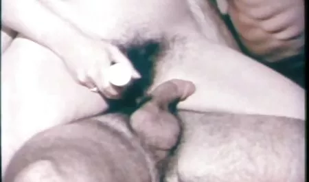 زن از خودش مراقبت می سکس عکس زن کند