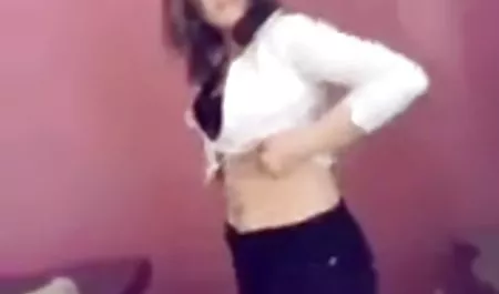 والدین ناتاشا در خانه عکس زن مرد سکسی نیستند