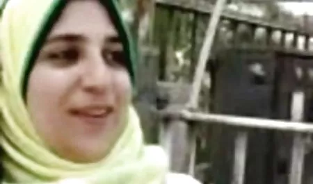 وی توسط یک مادر بالغ از عکس سکس زن مرد یک روستای همسایه در بزرگراه گرفته شد
